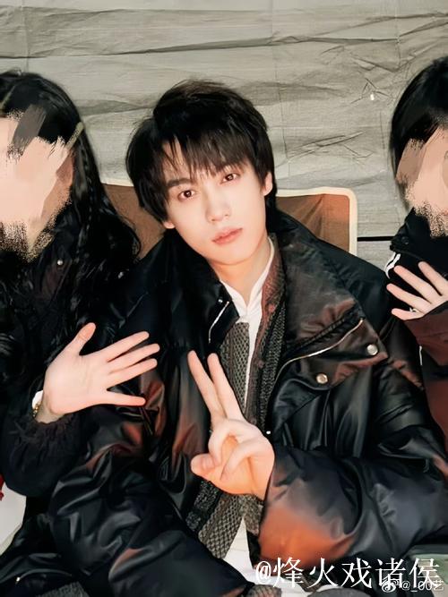 关注微信-狼王荐彩公推豪取3连红！昨私推6中4